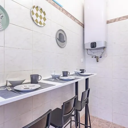 דירה Ultra Modern For 3 Guests