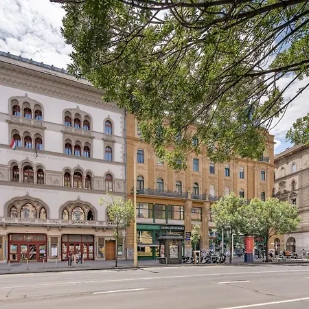 Ultra Modern For 3 Guests דירה *