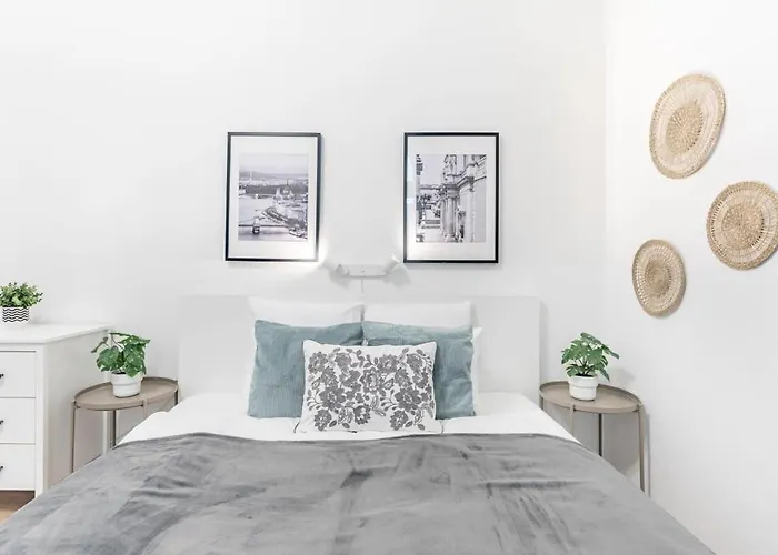 Ultra Modern For 3 Guests * Budapesta