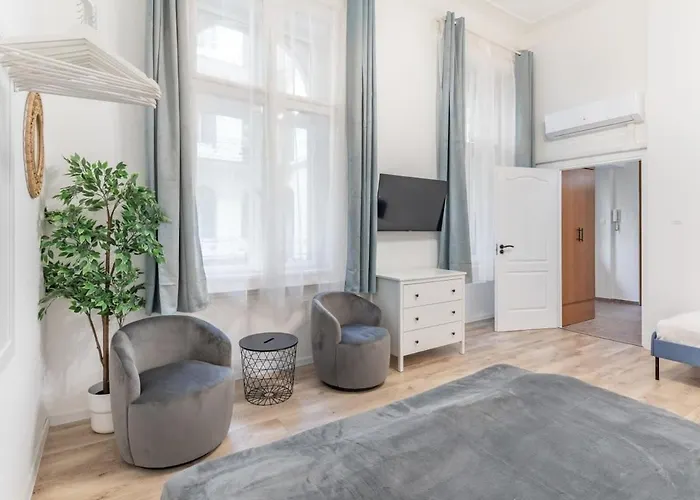 Ultra Modern For 3 Guests *